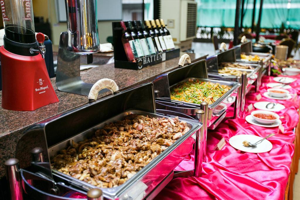 Kuta Station Hotel And Spa 발리 섬 외부 사진