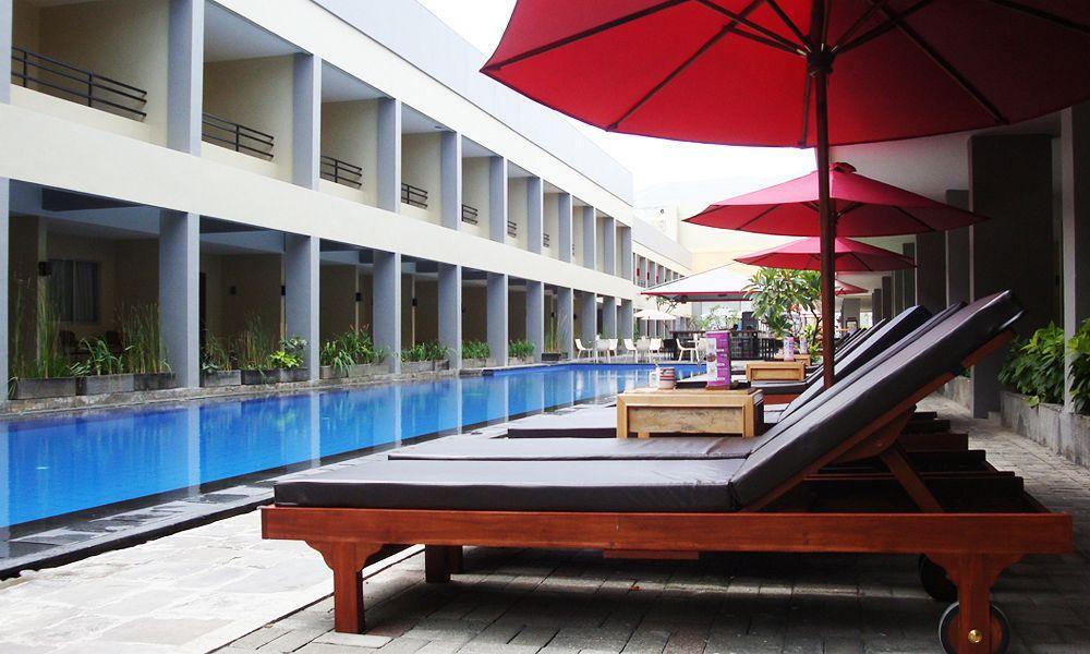 Kuta Station Hotel And Spa 발리 섬 외부 사진