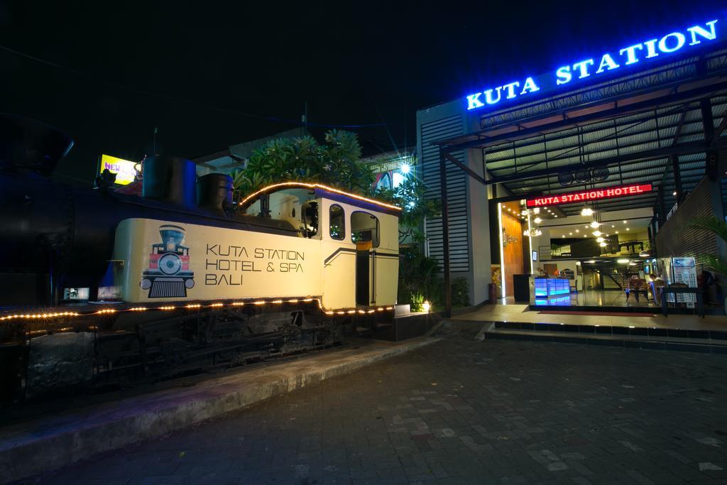Kuta Station Hotel And Spa 발리 섬 외부 사진