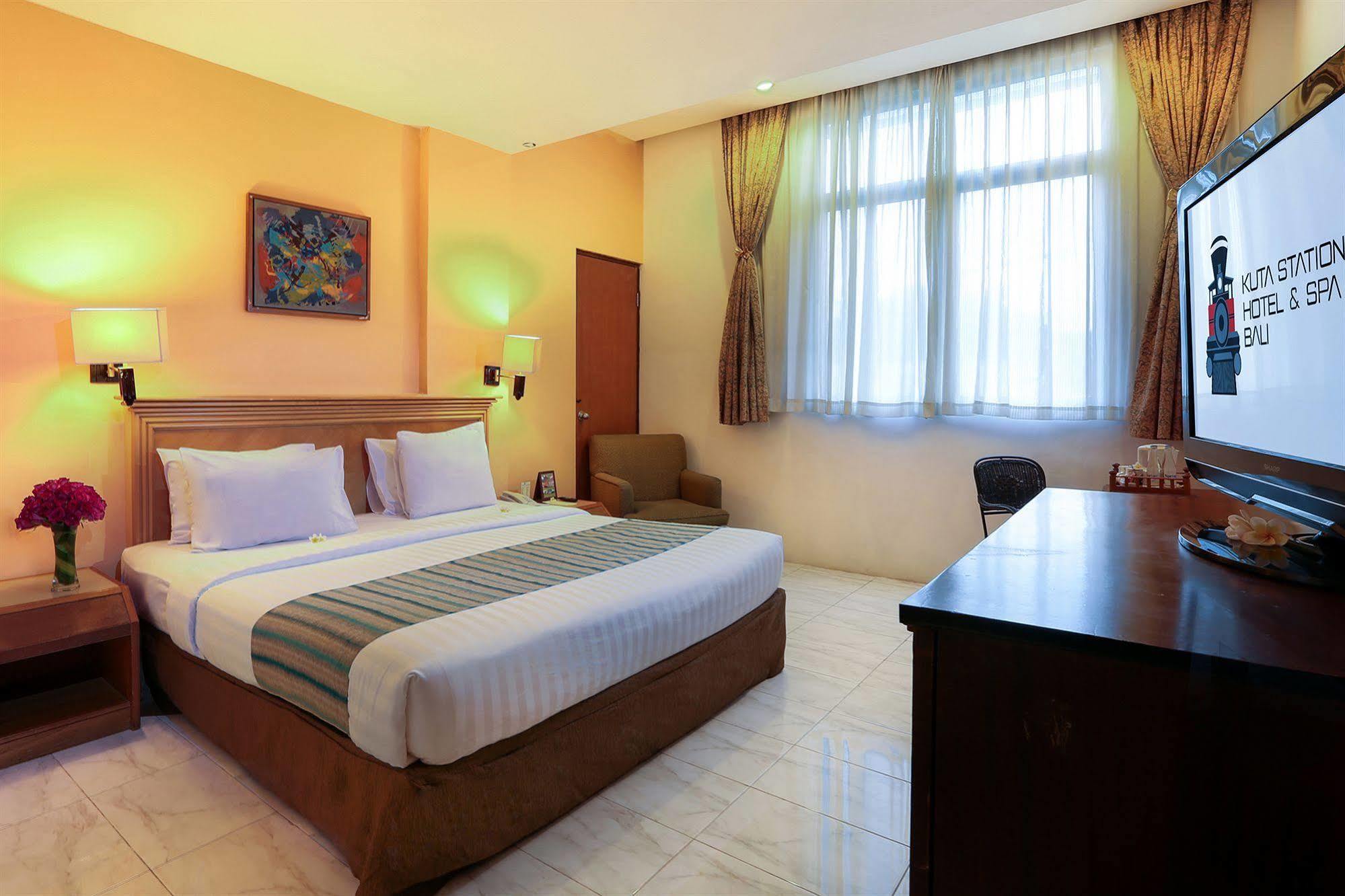 Kuta Station Hotel And Spa 발리 섬 외부 사진